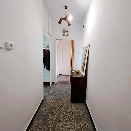 Lidda In Residential Area Апартамент *